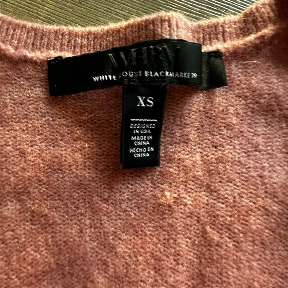 White House Black Market Puff Sleeve V-Neck Pull Over Blush Sweater - Picture 4 of 7
